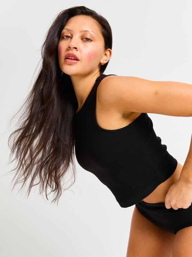 BSFBSOBLAW_MB_Basic_Full_Brief_Super_Overnight_Black_Hailey_5.jpg