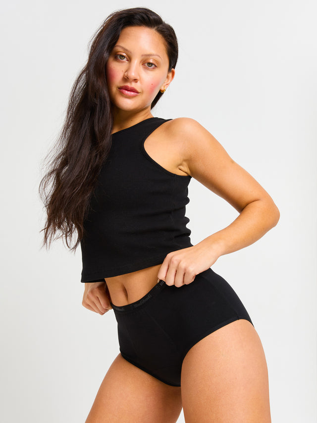 BSFBSOBLAW_MB_Basic_Full_Brief_Super_Overnight_Black_Hailey_6.jpg