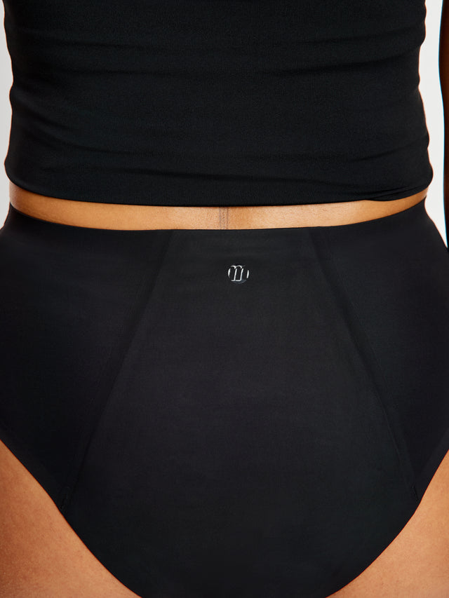 Seamfree Full Brief Super Black
