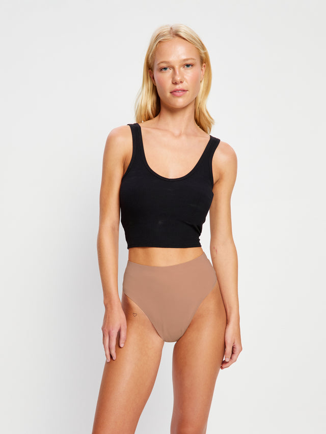 Seamfree Hi Waist Cheeky Moisture Wicking Tawny Brown