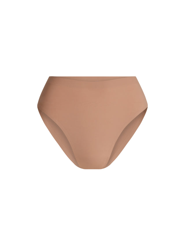 Seamfree Hi Waist Cheeky Moisture Wicking Tawny Brown