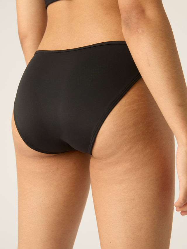 The Worry-Free Period Swim Set